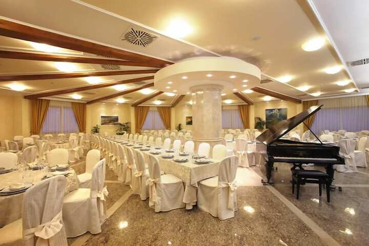 Wedding/Banquet 29 of 41