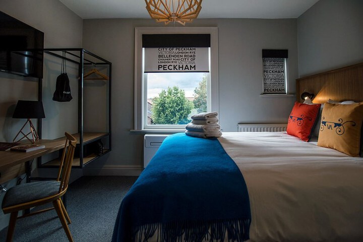 Room 8 of 53