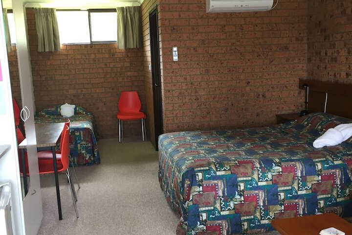 Room 2 of 45