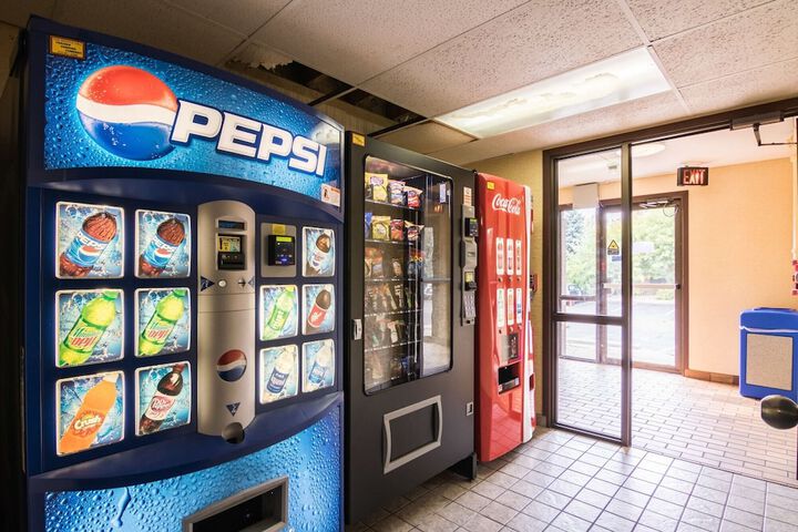 Snack bar