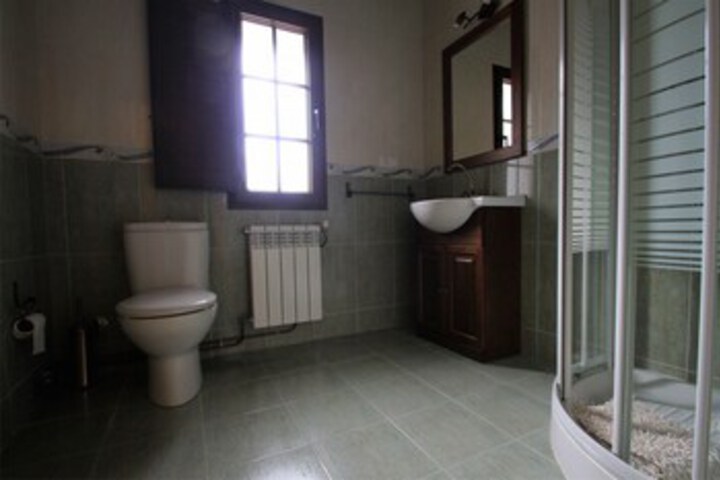 Room 3 of 10