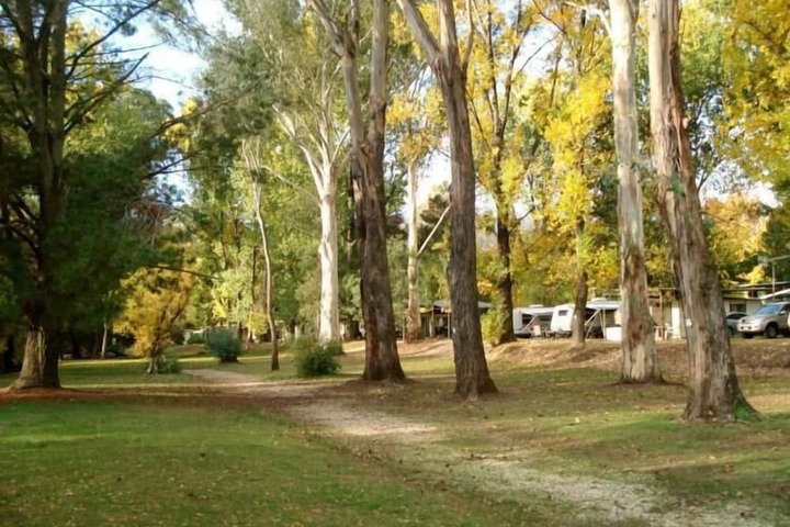 Property Grounds 28 of 38