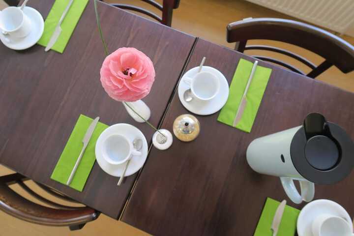 Breakfast/Coffee Service 22 of 47