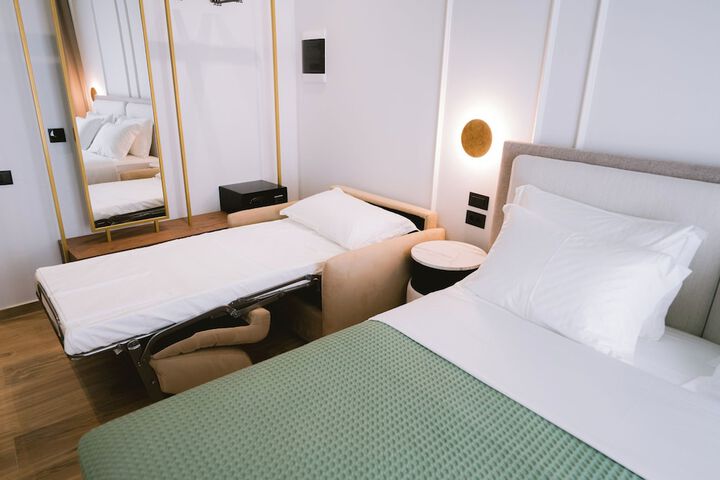 Room 43 of 91