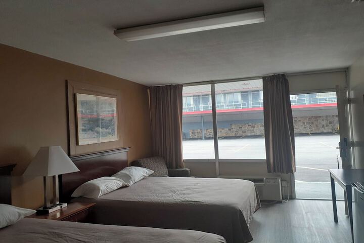 Room 10 of 57