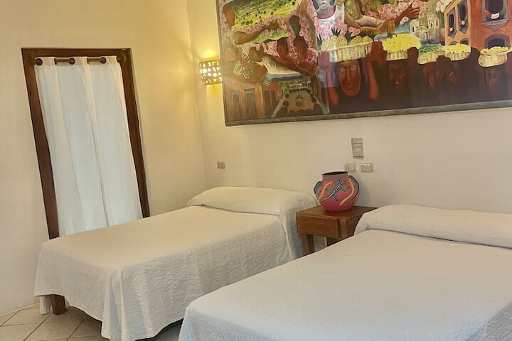 Room 5 of 27