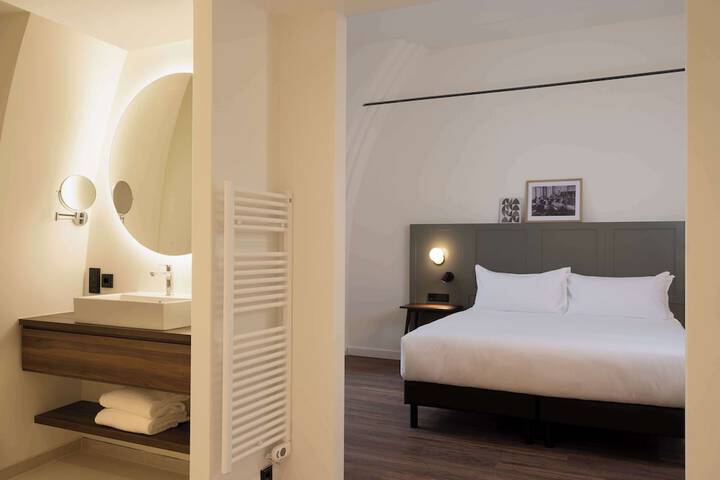 Room 20 of 82