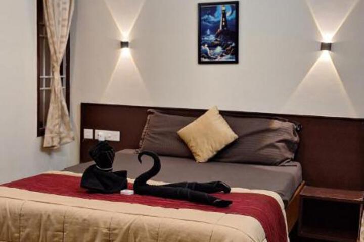Nest Budget Inn