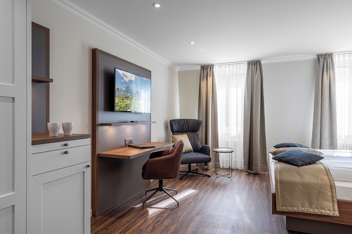 Room 41 of 79