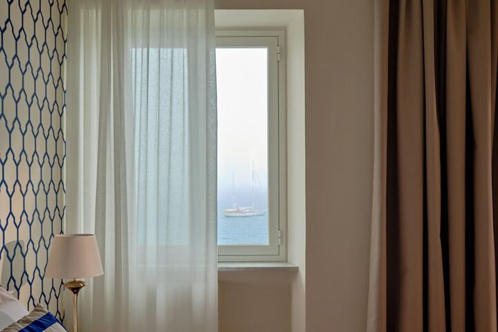 Room 26 of 133