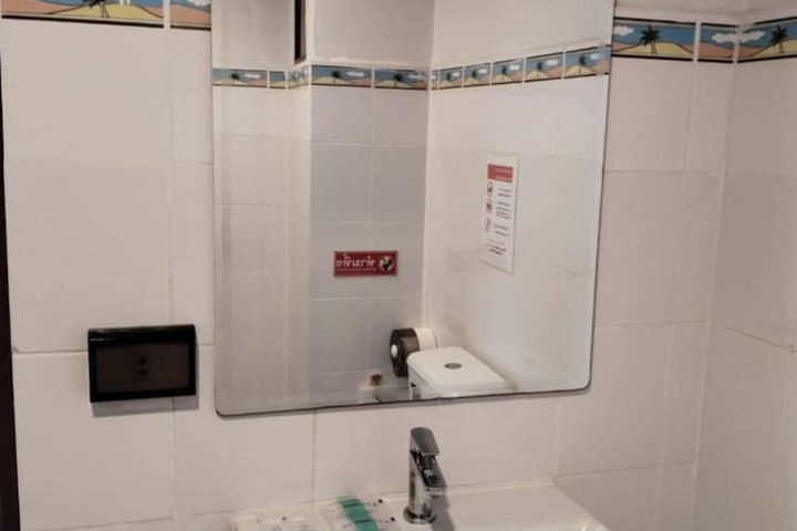 Room 40 of 71