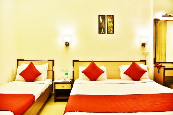 Room 19 of 29