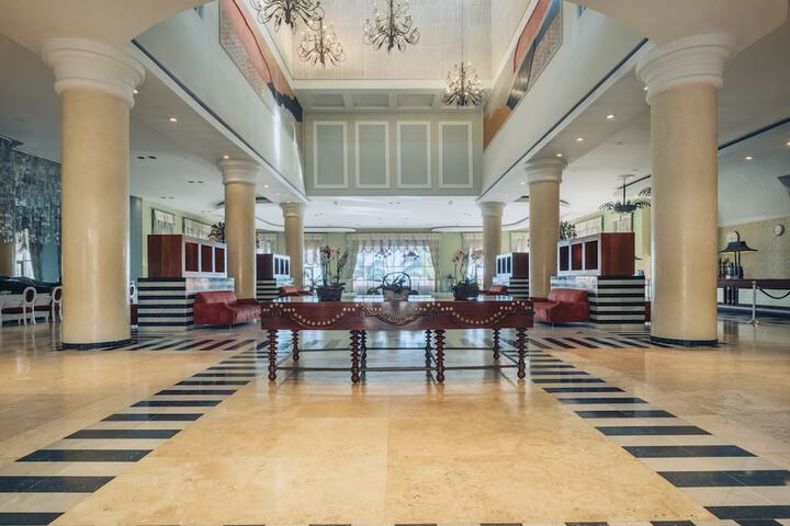 Lobby Entry
