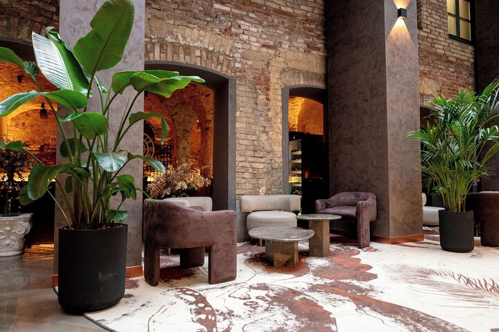 Hotel Interior 8 of 246