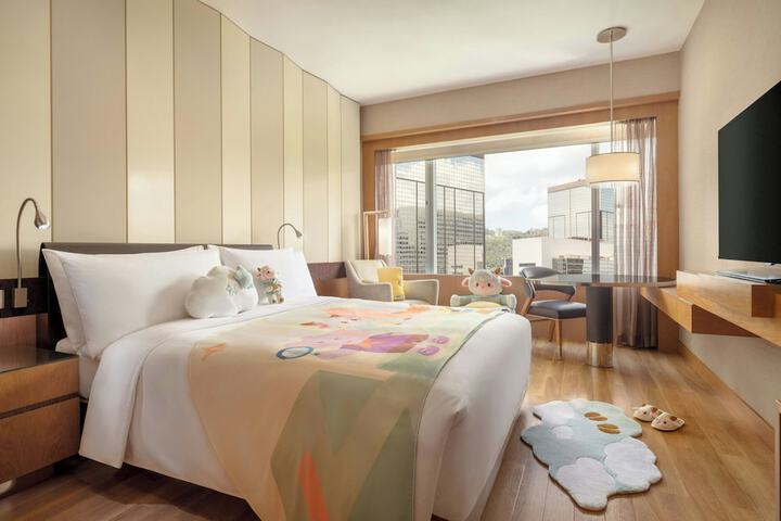 Room 32 of 119