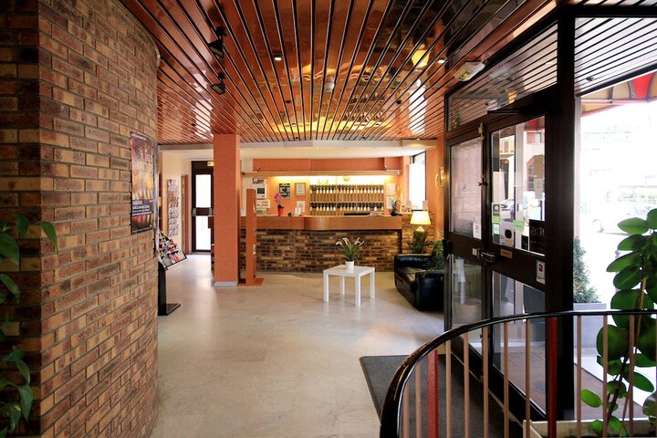 Hotel 3 of 31