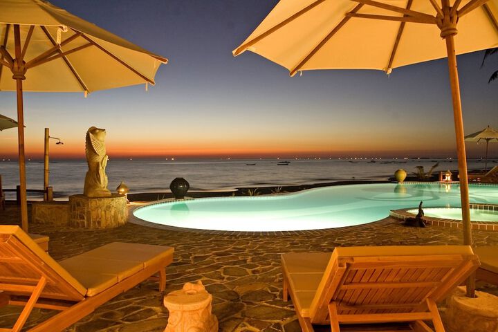 Pool 43 of 87