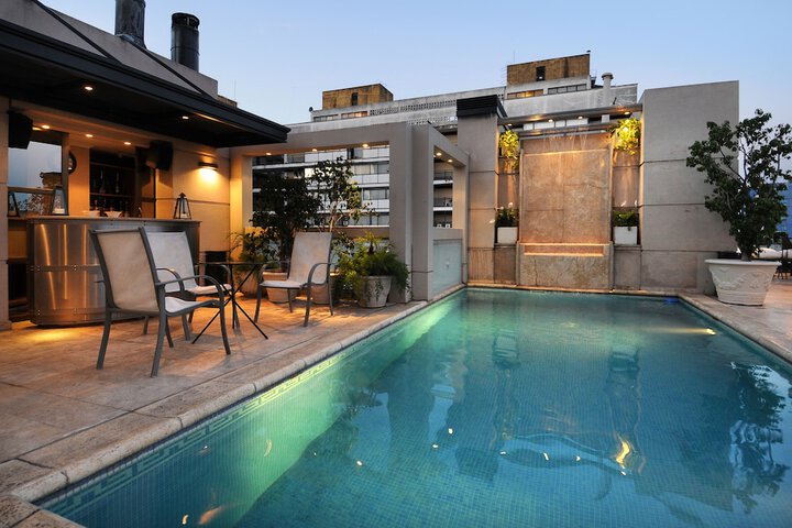 Pool 45 of 77