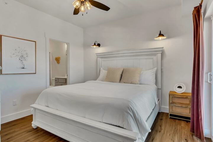 Room 5 of 53