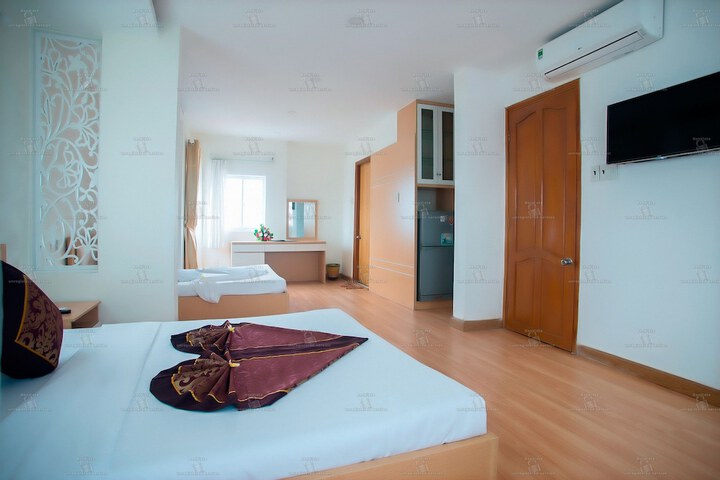 Room 26 of 30