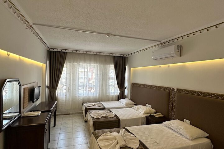 Room 31 of 46