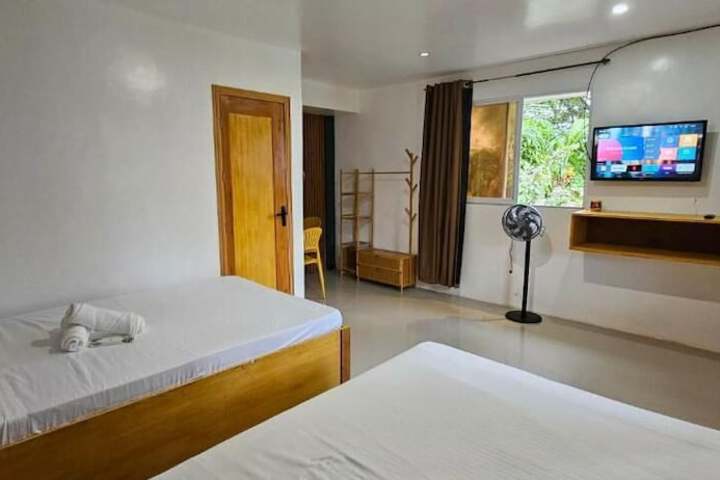 Room 8 of 58