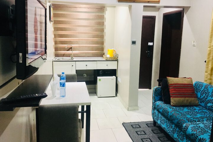 Room 20 of 37