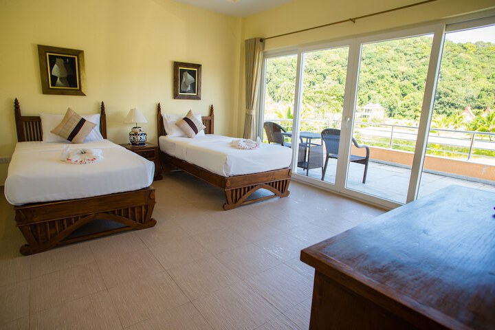Room 14 of 38