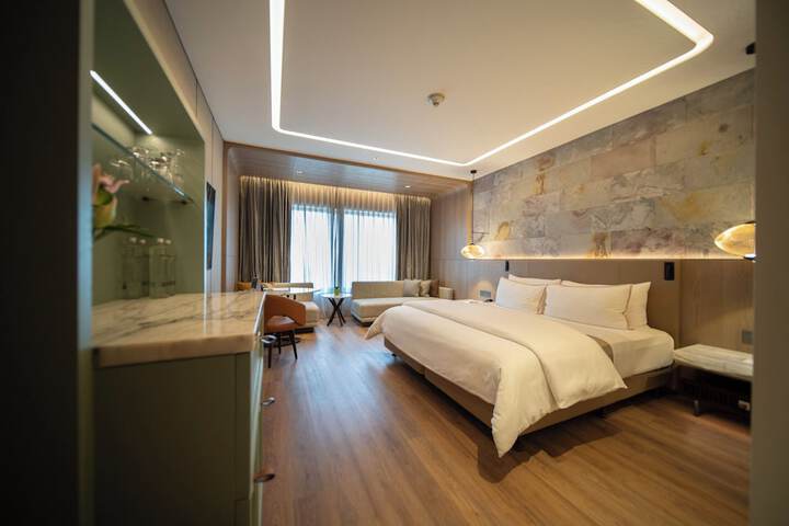 Room 26 of 109
