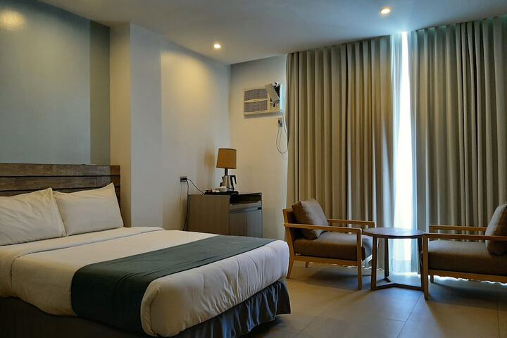 Room 5 of 26