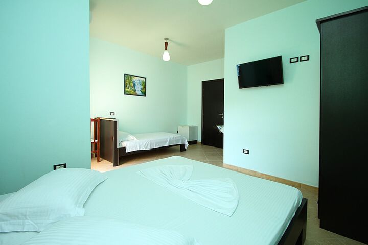 Room 3 of 54