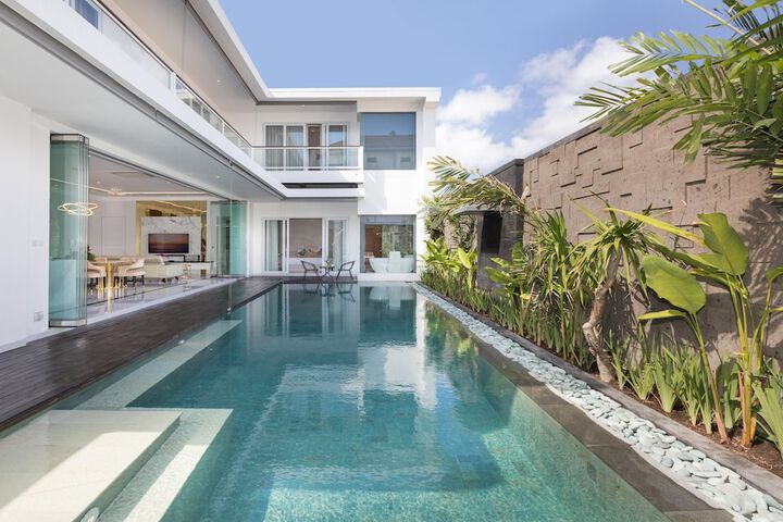 Pool 39 of 62