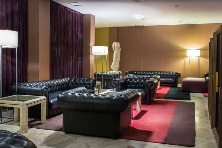 Lobby Entry