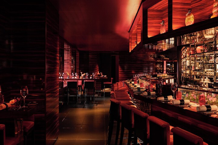 Dining 69 of 82
