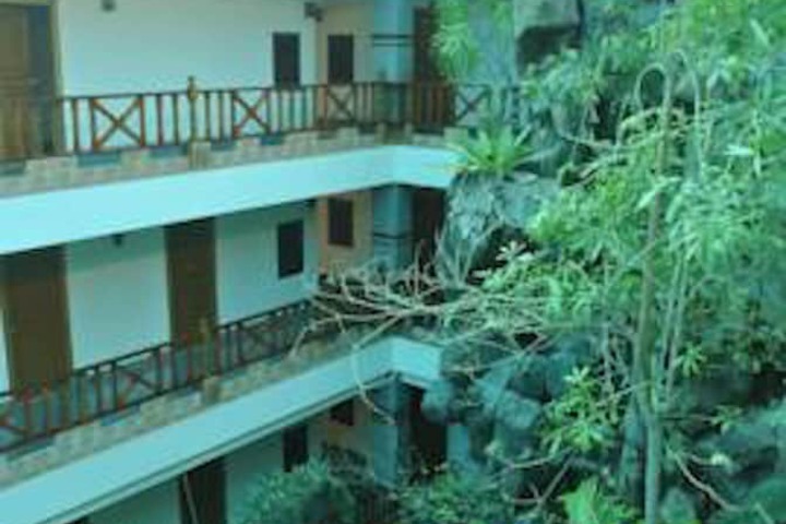 Hotel 28 of 31