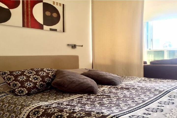 Room 5 of 38