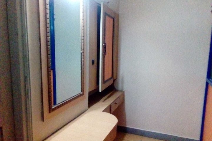 Room 3 of 17