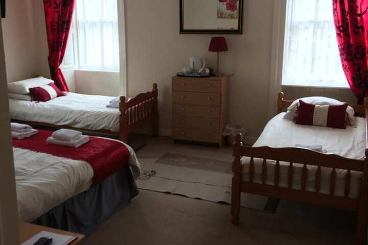 Room 15 of 26