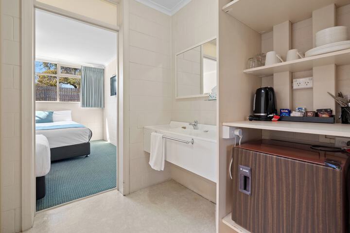Room 19 of 31