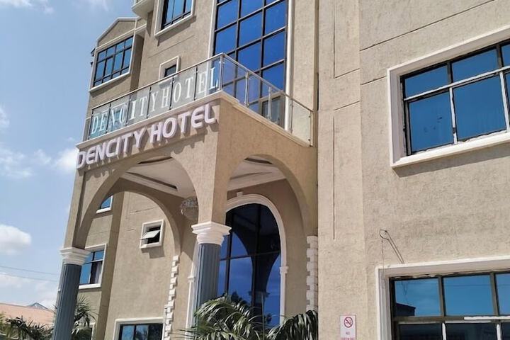 Hotel 31 of 41