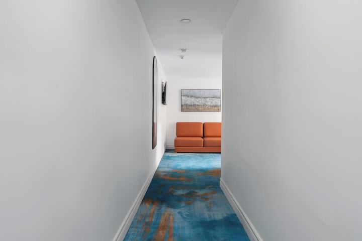 Room 22 of 42