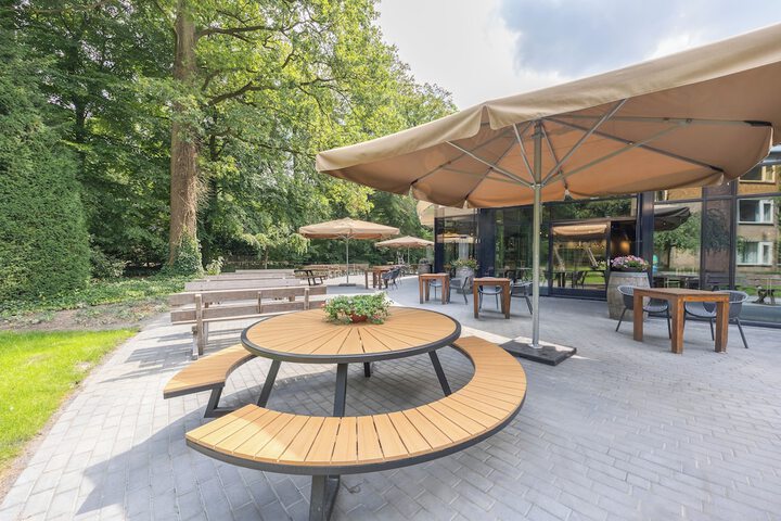 Terrace/Patio 33 of 40