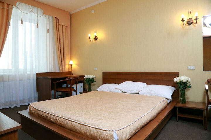 Room 4 of 45