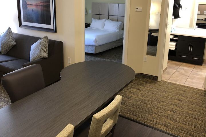 Room 18 of 59
