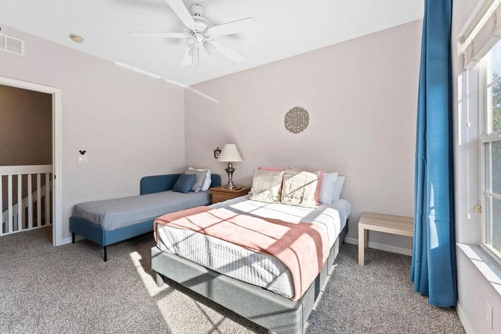 Room 3 of 11