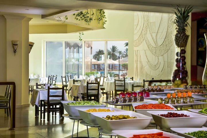 Dining 96 of 139