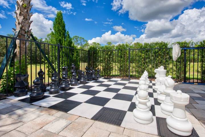 Property Grounds 76 of 86