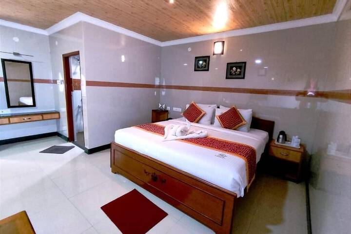 Room 13 of 50