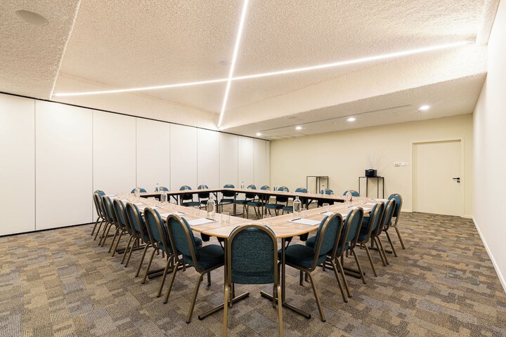 Meeting 111 of 152
