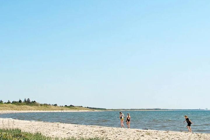 Beach 8 of 14